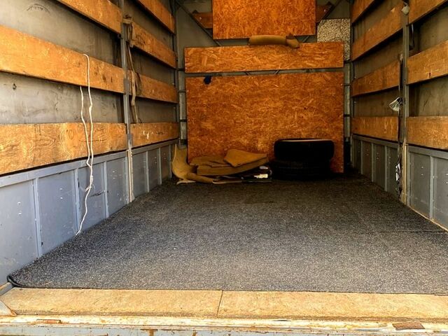 Синій Мерседес Sprinter, об'ємом двигуна 2.2 л та пробігом 667 тис. км за 7500 $, фото 7 на Automoto.ua
