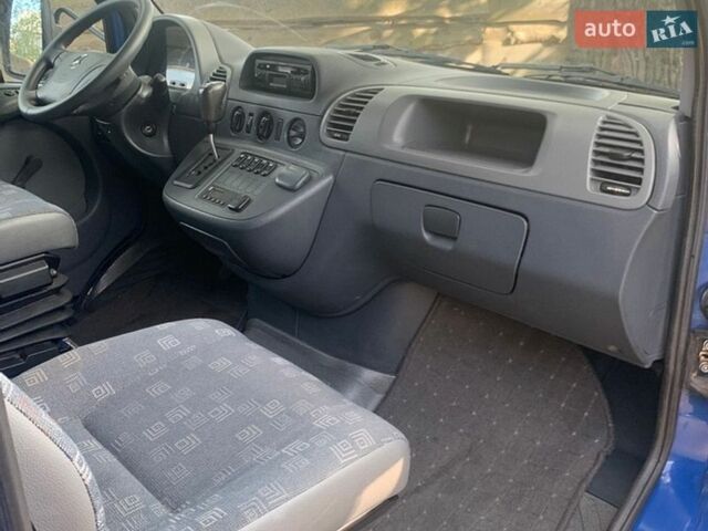 Синій Мерседес Sprinter, об'ємом двигуна 2.69 л та пробігом 344 тис. км за 14000 $, фото 13 на Automoto.ua
