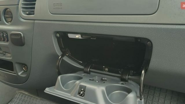 Синій Мерседес Sprinter, об'ємом двигуна 2.7 л та пробігом 265 тис. км за 27800 $, фото 16 на Automoto.ua