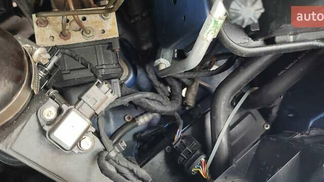 Синий Мерседес Sprinter, объемом двигателя 2.7 л и пробегом 264 тыс. км за 27600 $, фото 63 на Automoto.ua