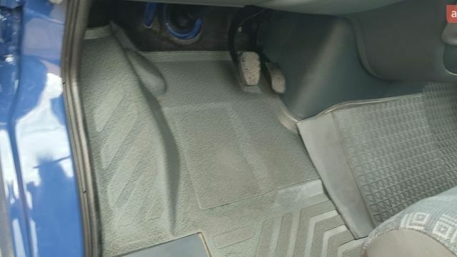 Синій Мерседес Sprinter, об'ємом двигуна 2.7 л та пробігом 265 тис. км за 27800 $, фото 18 на Automoto.ua