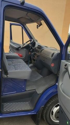 Синій Мерседес Sprinter, об'ємом двигуна 2.7 л та пробігом 265 тис. км за 27800 $, фото 47 на Automoto.ua