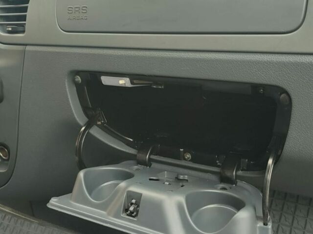 Синій Мерседес Sprinter, об'ємом двигуна 2.7 л та пробігом 264 тис. км за 25700 $, фото 16 на Automoto.ua
