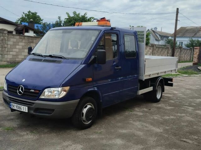 Синій Мерседес Sprinter, об'ємом двигуна 2.7 л та пробігом 264 тис. км за 25700 $, фото 2 на Automoto.ua