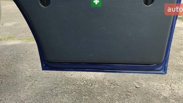 Синий Мерседес Sprinter, объемом двигателя 2.7 л и пробегом 264 тыс. км за 27200 $, фото 23 на Automoto.ua