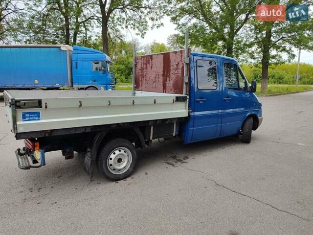 Синий Мерседес Sprinter, объемом двигателя 2.15 л и пробегом 2 тыс. км за 11399 $, фото 5 на Automoto.ua