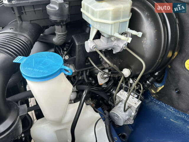 Синій Мерседес Sprinter, об'ємом двигуна 2.2 л та пробігом 196 тис. км за 20800 $, фото 21 на Automoto.ua