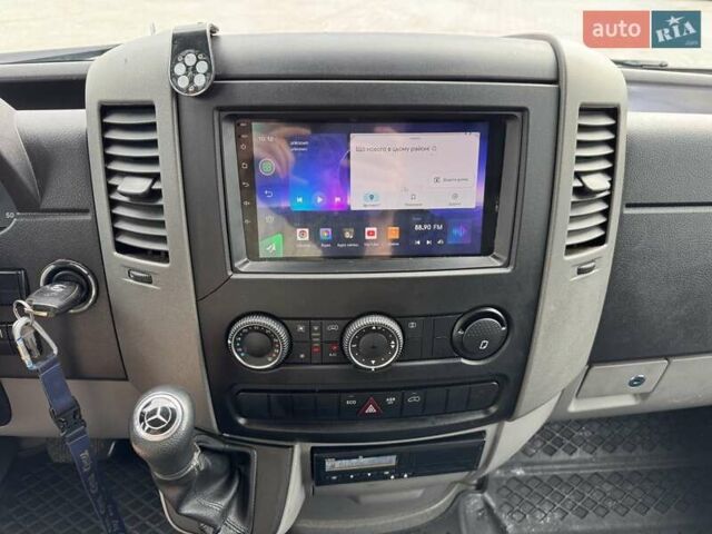 Синій Мерседес Sprinter, об'ємом двигуна 2.14 л та пробігом 512 тис. км за 17500 $, фото 24 на Automoto.ua