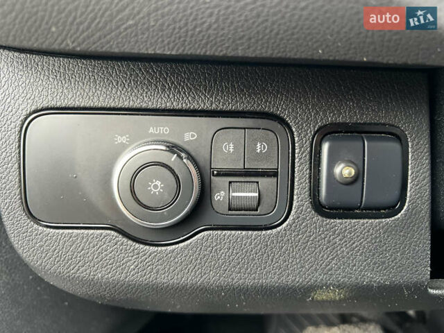 Синій Мерседес Sprinter, об'ємом двигуна 3 л та пробігом 170 тис. км за 29999 $, фото 57 на Automoto.ua