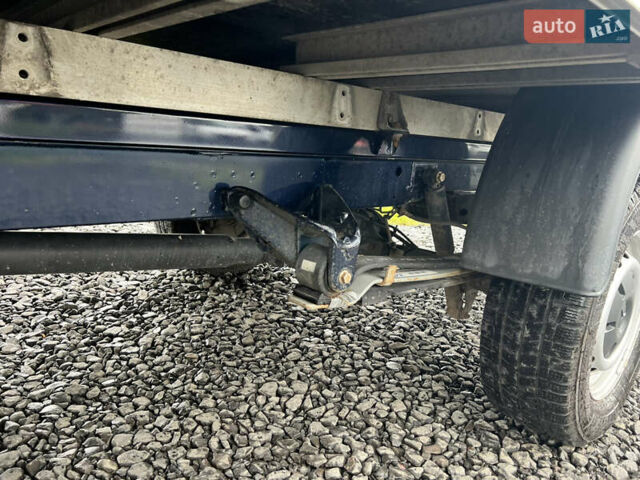 Синій Мерседес Sprinter, об'ємом двигуна 3 л та пробігом 170 тис. км за 29999 $, фото 18 на Automoto.ua