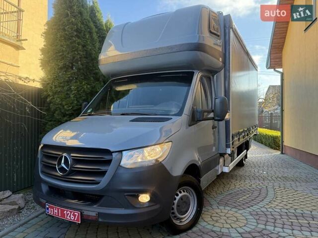 Синий Мерседес Sprinter, объемом двигателя 2.2 л и пробегом 274 тыс. км за 21950 $, фото 2 на Automoto.ua