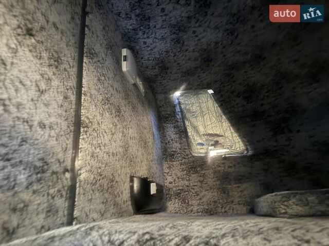 Синий Мерседес Sprinter, объемом двигателя 2.2 л и пробегом 274 тыс. км за 21950 $, фото 83 на Automoto.ua