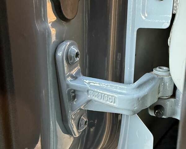 Синий Мерседес Sprinter, объемом двигателя 2.2 л и пробегом 274 тыс. км за 21950 $, фото 64 на Automoto.ua