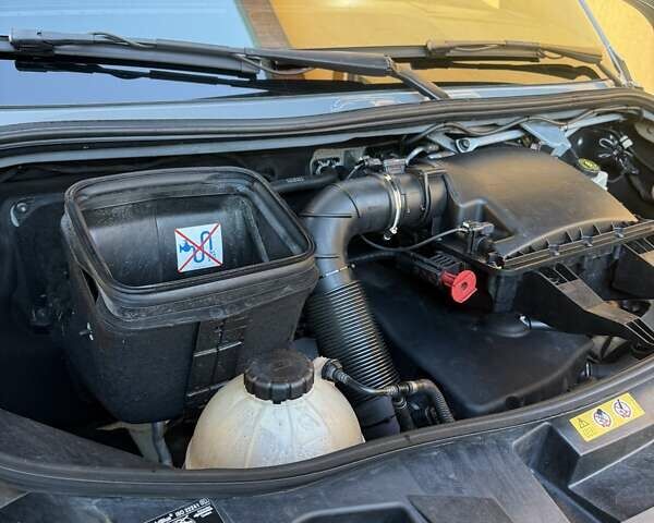 Синий Мерседес Sprinter, объемом двигателя 2.2 л и пробегом 274 тыс. км за 21950 $, фото 92 на Automoto.ua