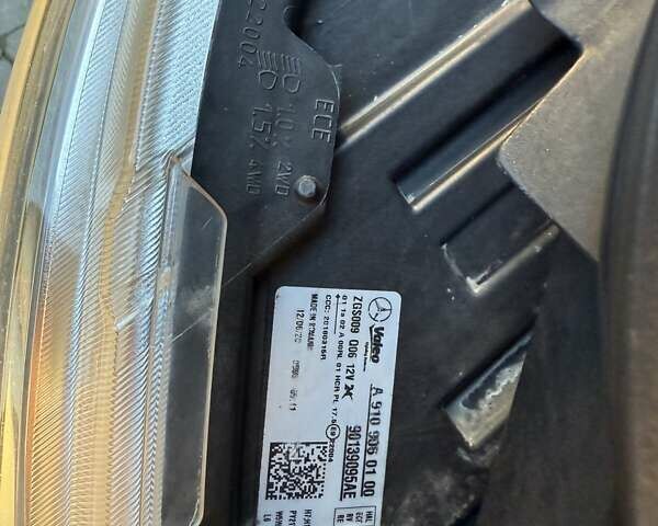 Синий Мерседес Sprinter, объемом двигателя 2.2 л и пробегом 274 тыс. км за 21950 $, фото 84 на Automoto.ua