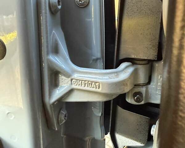 Синий Мерседес Sprinter, объемом двигателя 2.2 л и пробегом 274 тыс. км за 21950 $, фото 65 на Automoto.ua