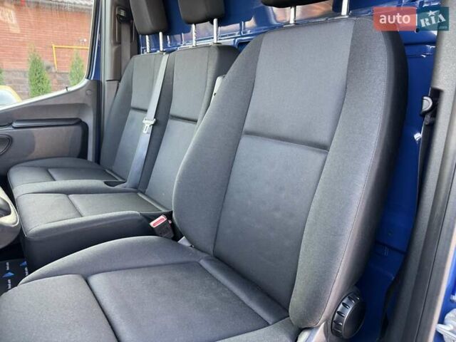 Синій Мерседес Sprinter, об'ємом двигуна 2.2 л та пробігом 142 тис. км за 36500 $, фото 19 на Automoto.ua