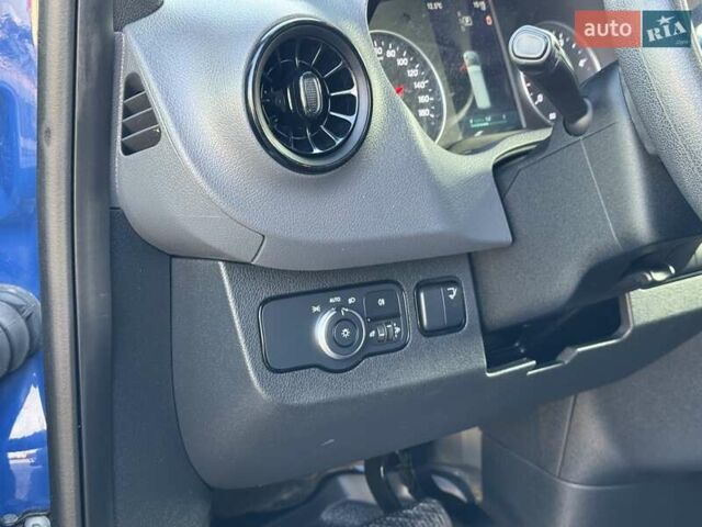 Синій Мерседес Sprinter, об'ємом двигуна 2.2 л та пробігом 142 тис. км за 36500 $, фото 15 на Automoto.ua