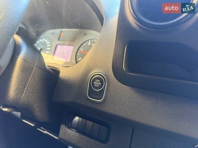 Синий Мерседес Sprinter, объемом двигателя 2.2 л и пробегом 274 тыс. км за 21950 $, фото 77 на Automoto.ua