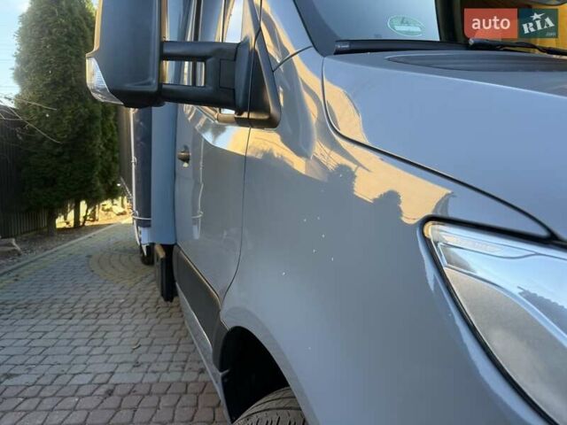 Синий Мерседес Sprinter, объемом двигателя 2.2 л и пробегом 274 тыс. км за 21950 $, фото 29 на Automoto.ua