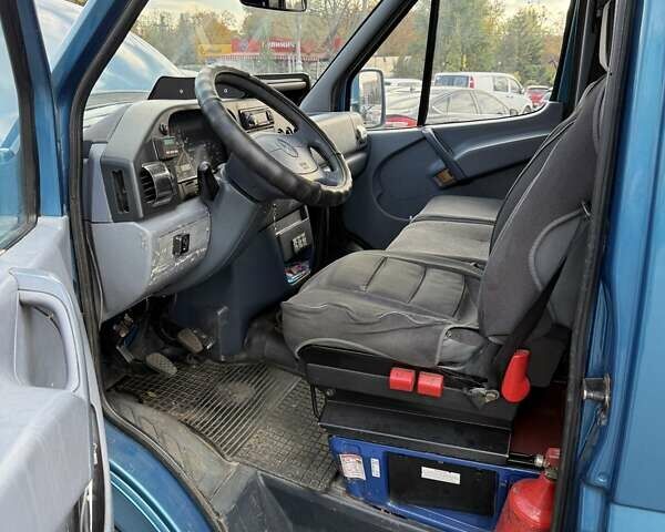 Мерседес Sprinter 1998 в Харькове на Automoto.ua Синий Мерседес Sprinter, объемом двигателя 2.87 л и пробегом 500 тыс. км за 9600 $, фото 11 на Automoto.ua