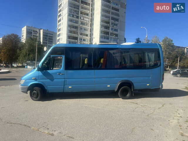 Мерседес Sprinter 1999 в Харькове на Automoto.ua Синий Мерседес Sprinter, объемом двигателя 2.87 л и пробегом 869 тыс. км за 18000 $, фото 2 на Automoto.ua