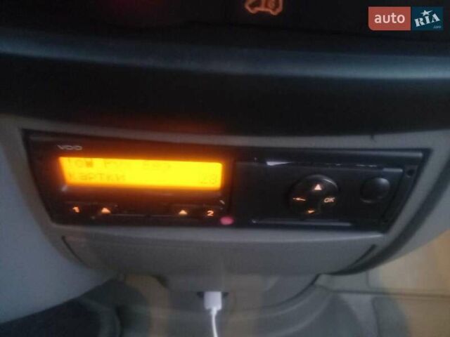 Синий Мерседес Sprinter, объемом двигателя 2.14 л и пробегом 360 тыс. км за 37700 $, фото 21 на Automoto.ua