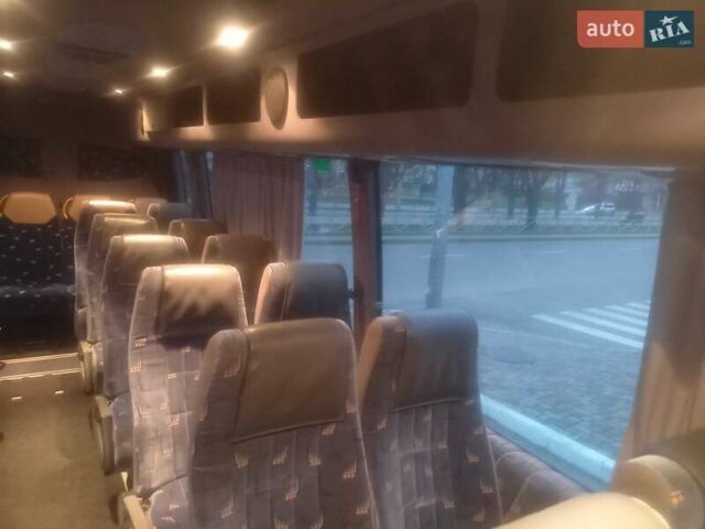 Синий Мерседес Sprinter, объемом двигателя 2.14 л и пробегом 360 тыс. км за 29999 $, фото 21 на Automoto.ua