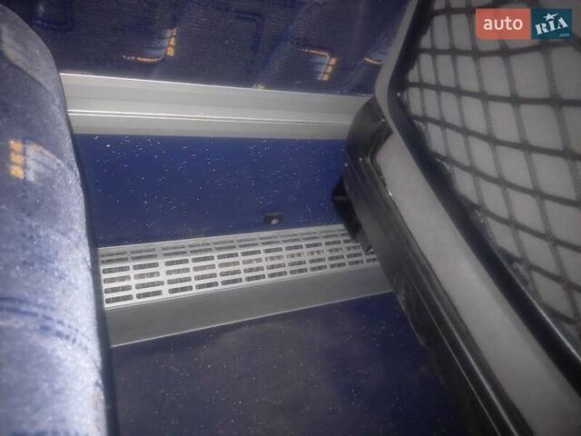 Синий Мерседес Sprinter, объемом двигателя 2.14 л и пробегом 360 тыс. км за 37700 $, фото 24 на Automoto.ua