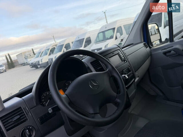 Синій Мерседес Sprinter, об'ємом двигуна 2.14 л та пробігом 261 тис. км за 25800 $, фото 7 на Automoto.ua