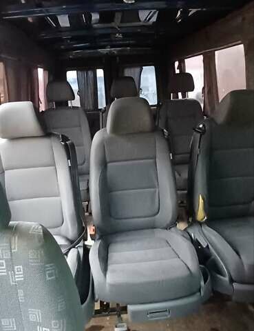 Синій Мерседес Sprinter, об'ємом двигуна 2.2 л та пробігом 500 тис. км за 5900 $, фото 16 на Automoto.ua