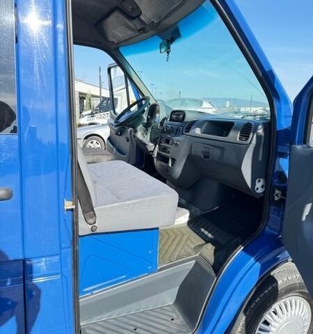 Синій Мерседес Sprinter, об'ємом двигуна 2.15 л та пробігом 531 тис. км за 7500 $, фото 17 на Automoto.ua