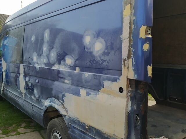 Синий Мерседес Sprinter, объемом двигателя 2 л и пробегом 180 тыс. км за 4500 $, фото 6 на Automoto.ua