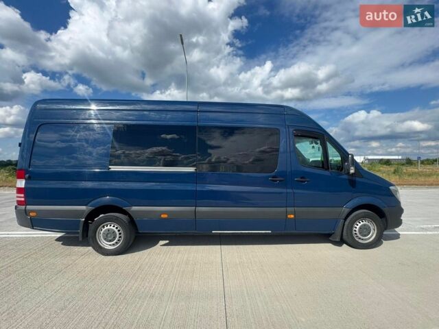 Синій Мерседес Sprinter, об'ємом двигуна 2.14 л та пробігом 247 тис. км за 29999 $, фото 3 на Automoto.ua