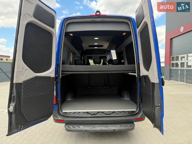 Синій Мерседес Sprinter, об'ємом двигуна 2.14 л та пробігом 446 тис. км за 38500 $, фото 42 на Automoto.ua