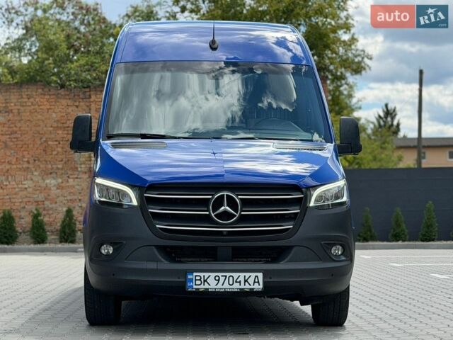 Синій Мерседес Sprinter, об'ємом двигуна 2.14 л та пробігом 446 тис. км за 38500 $, фото 4 на Automoto.ua