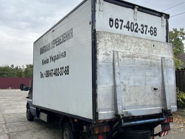 Синий Мерседес Sprinter, объемом двигателя 2.9 л и пробегом 990 тыс. км за 10000 $, фото 4 на Automoto.ua