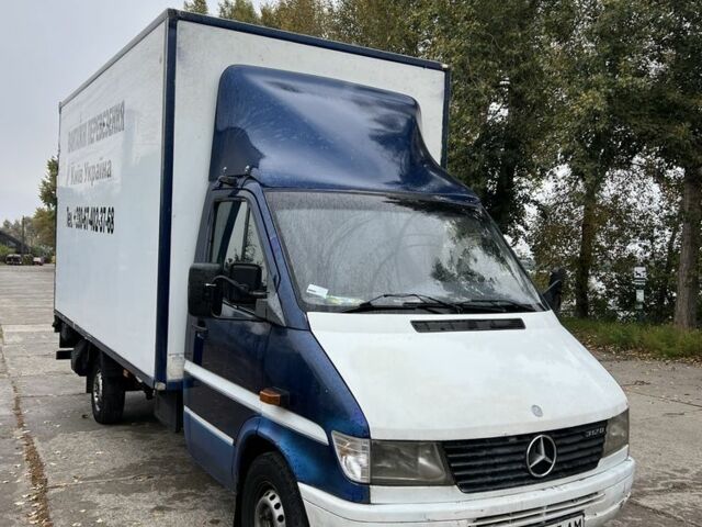Синий Мерседес Sprinter, объемом двигателя 2.9 л и пробегом 990 тыс. км за 10000 $, фото 1 на Automoto.ua