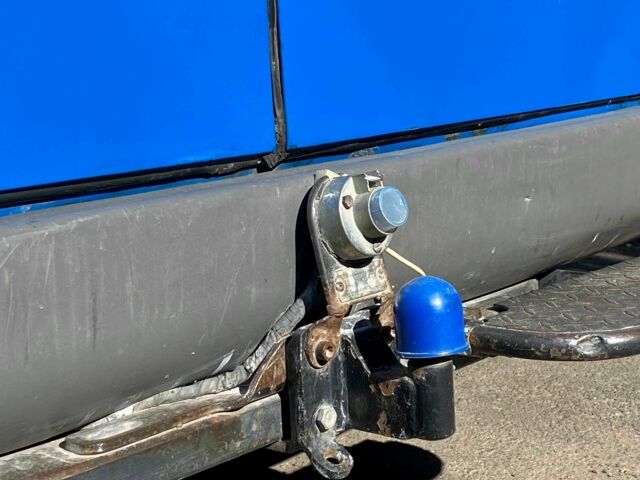 Синий Мерседес Sprinter, объемом двигателя 2.7 л и пробегом 385 тыс. км за 9500 $, фото 2 на Automoto.ua