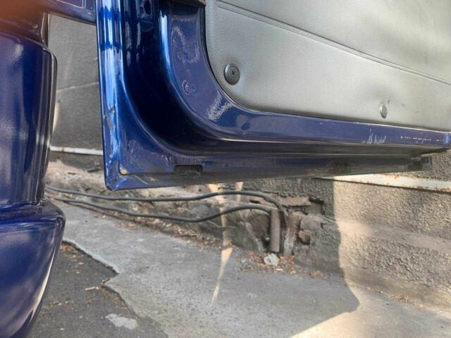 Синий Мерседес Sprinter, объемом двигателя 2.2 л и пробегом 400 тыс. км за 10300 $, фото 12 на Automoto.ua