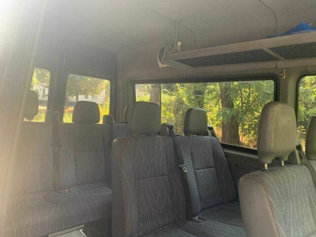 Синий Мерседес Sprinter, объемом двигателя 2.2 л и пробегом 400 тыс. км за 10300 $, фото 20 на Automoto.ua