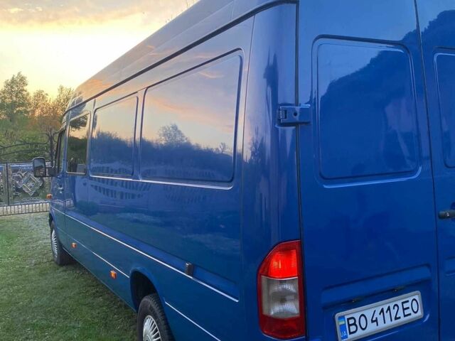 Синий Мерседес Sprinter, объемом двигателя 0.22 л и пробегом 100 тыс. км за 12500 $, фото 4 на Automoto.ua