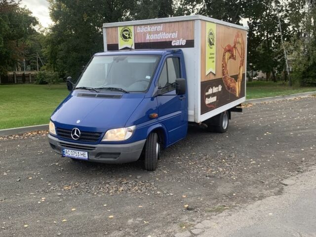 Синий Мерседес Sprinter, объемом двигателя 2.7 л и пробегом 343 тыс. км за 16500 $, фото 1 на Automoto.ua