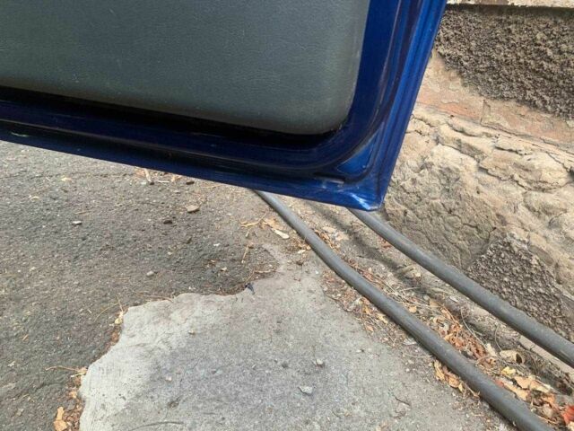 Синий Мерседес Sprinter, объемом двигателя 2.2 л и пробегом 400 тыс. км за 10300 $, фото 15 на Automoto.ua