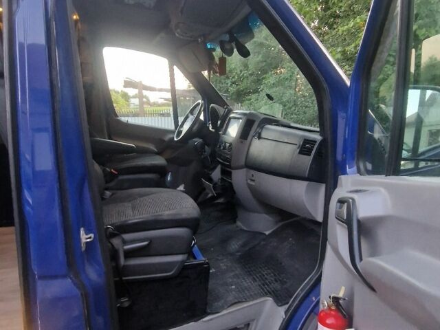 Синій Мерседес Sprinter, об'ємом двигуна 2.1 л та пробігом 506 тис. км за 9400 $, фото 2 на Automoto.ua