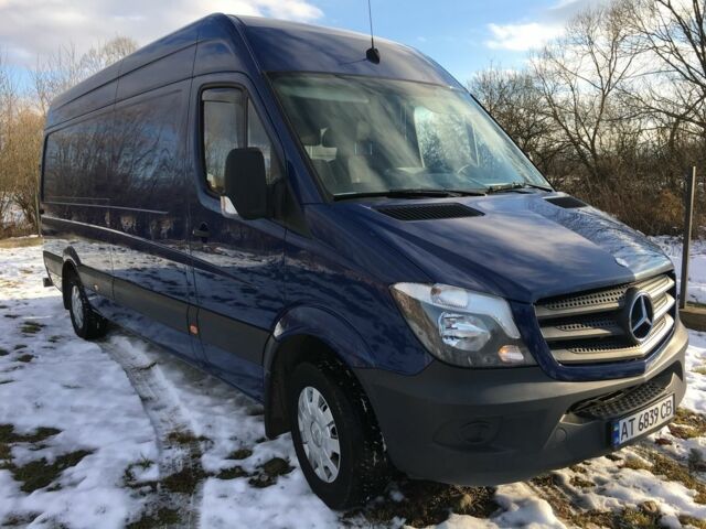 Синій Мерседес Sprinter, об'ємом двигуна 2.1 л та пробігом 290 тис. км за 17750 $, фото 2 на Automoto.ua