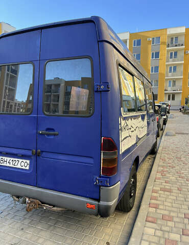 Синий Мерседес Sprinter, объемом двигателя 2.9 л и пробегом 350 тыс. км за 5200 $, фото 5 на Automoto.ua