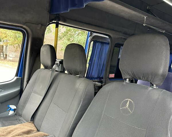Синий Мерседес Sprinter, объемом двигателя 2.87 л и пробегом 1000 тыс. км за 7500 $, фото 9 на Automoto.ua