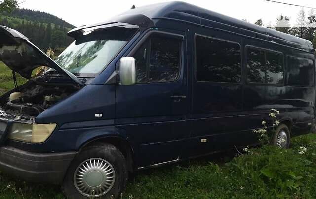 Синій Мерседес Sprinter, об'ємом двигуна 2.9 л та пробігом 632 тис. км за 5000 $, фото 5 на Automoto.ua