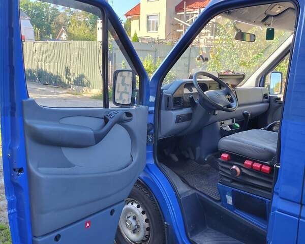 Синій Мерседес Sprinter, об'ємом двигуна 2.9 л та пробігом 399 тис. км за 15000 $, фото 11 на Automoto.ua